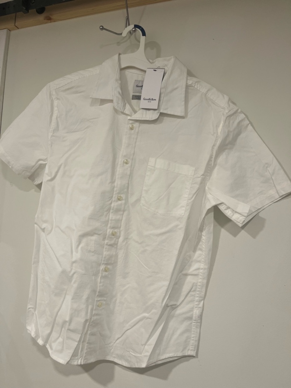 Goodfellow & Co White Short-Sleeve Button-Down Shirt with Chest Pocket